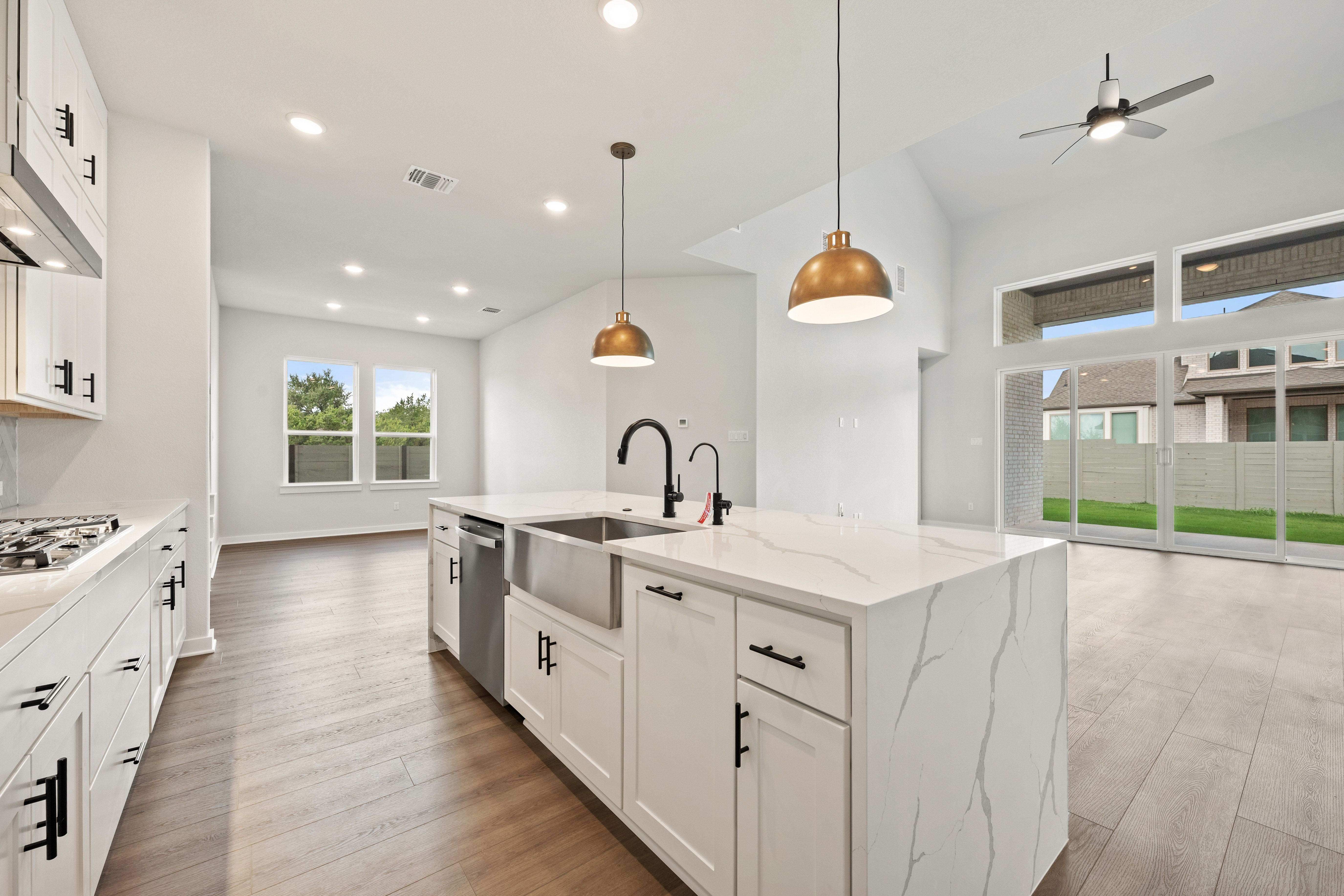 401 Hickory Springs Trail