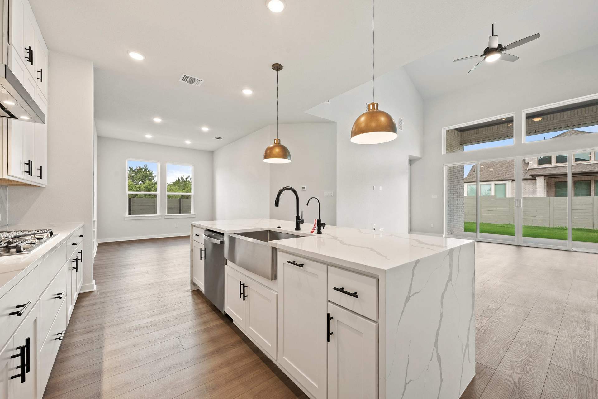 401 Hickory Springs Trail