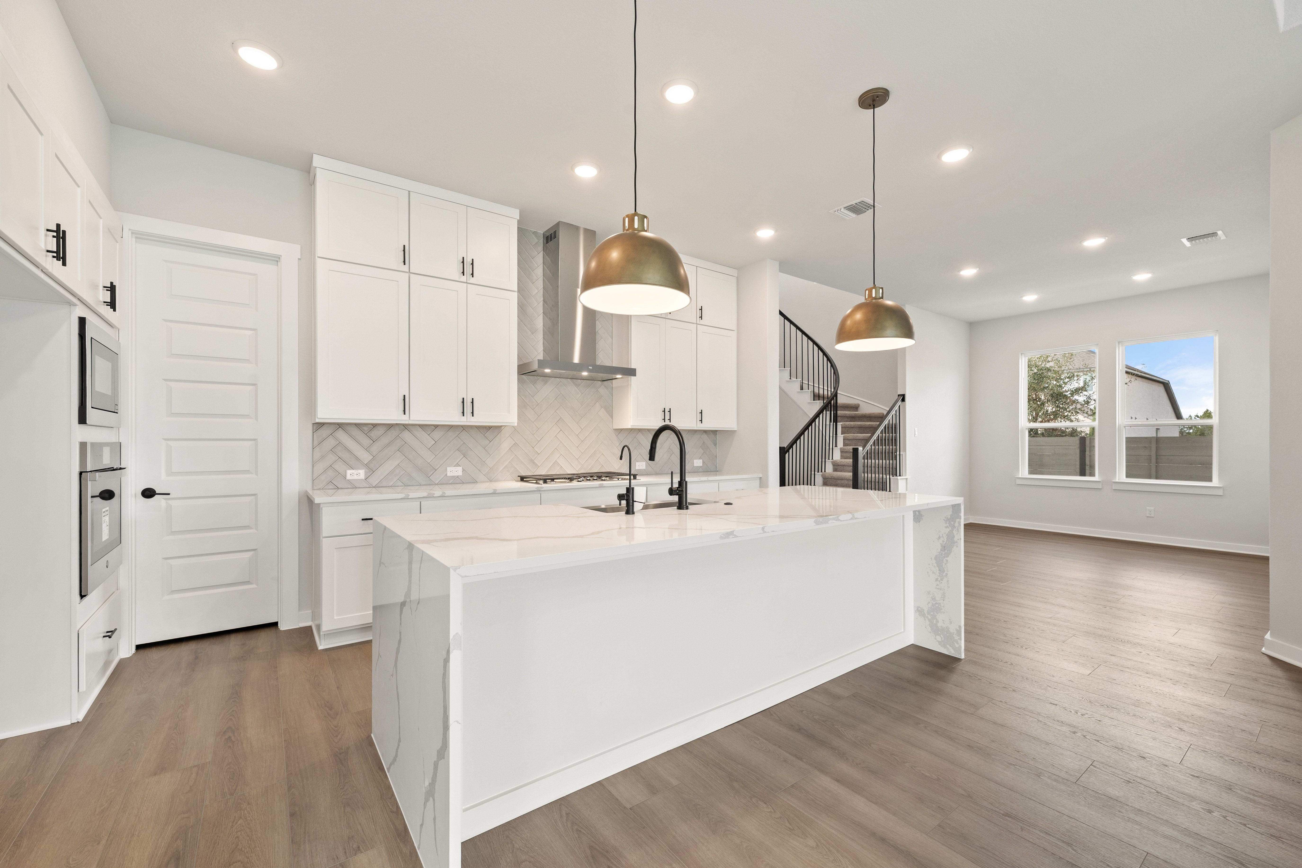401 Hickory Springs Trail
