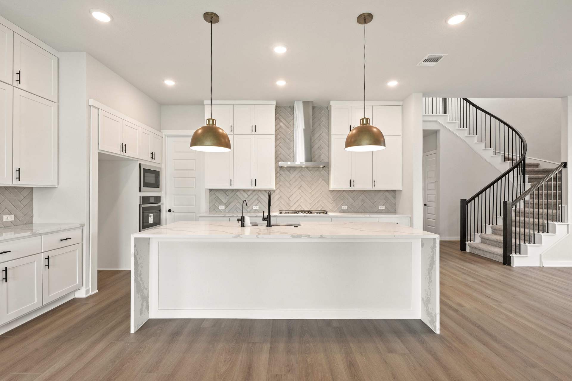 401 Hickory Springs Trail