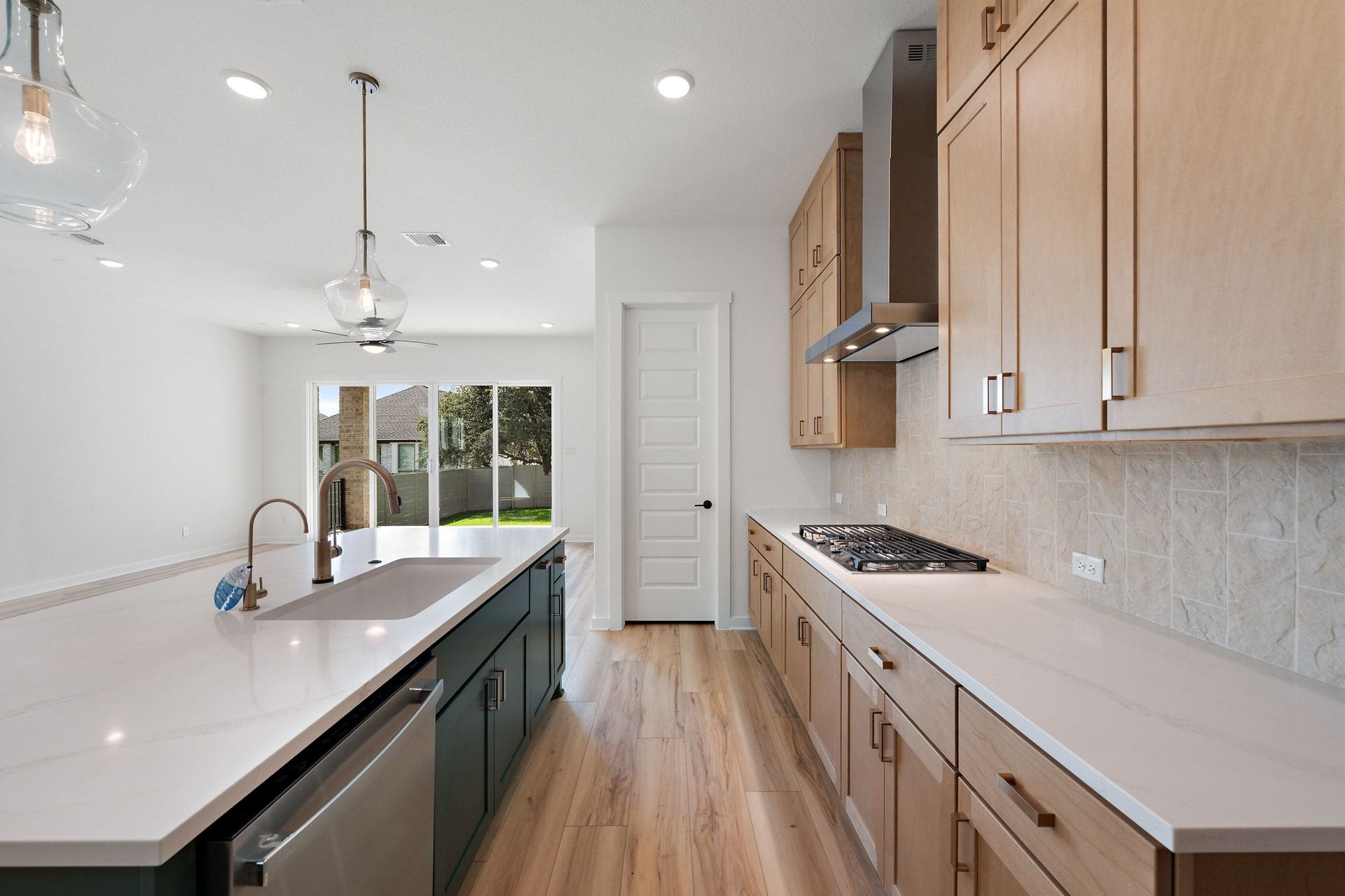 412 Leaning Rock Road