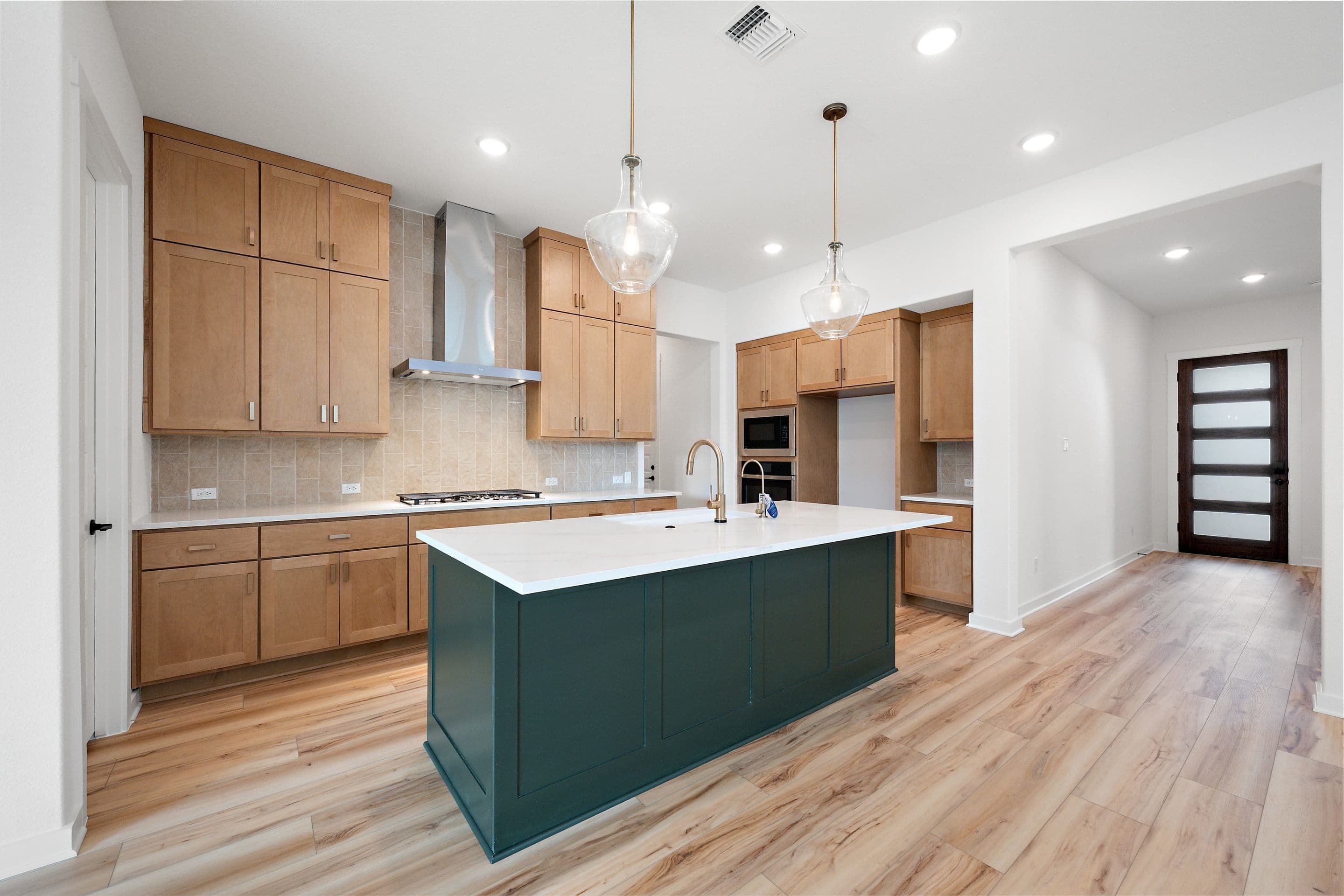 412 Leaning Rock Road