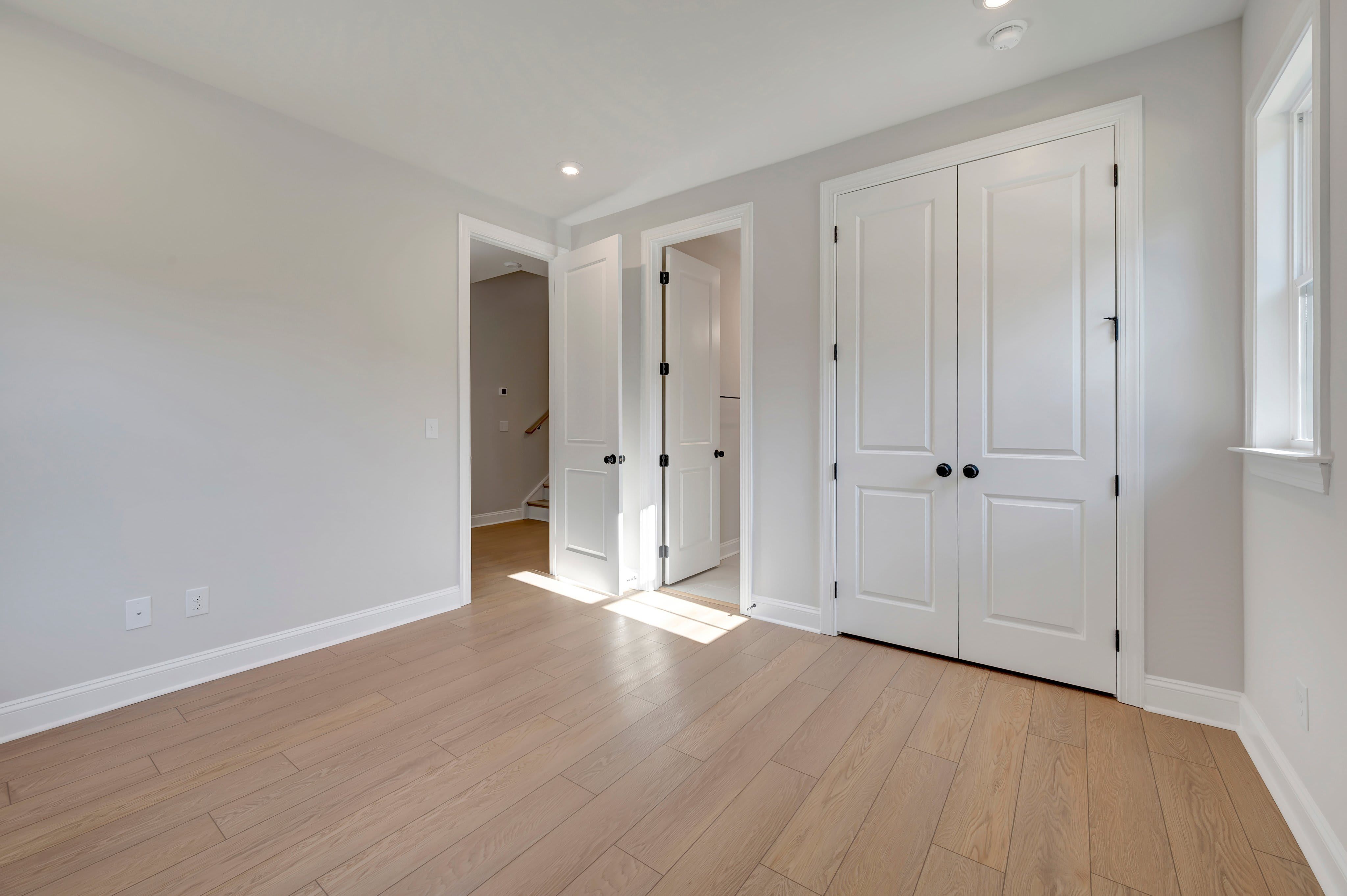 14018 Meera Lane