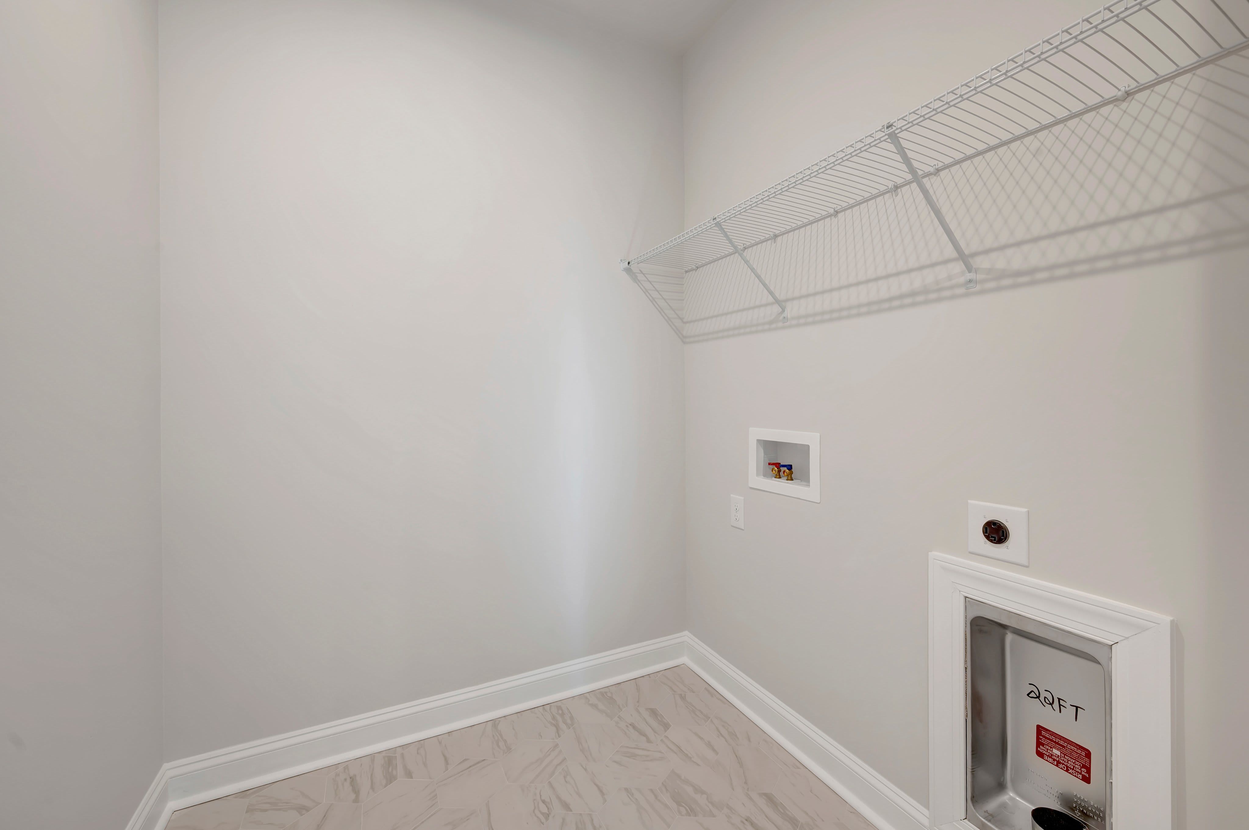 14018 Meera Lane