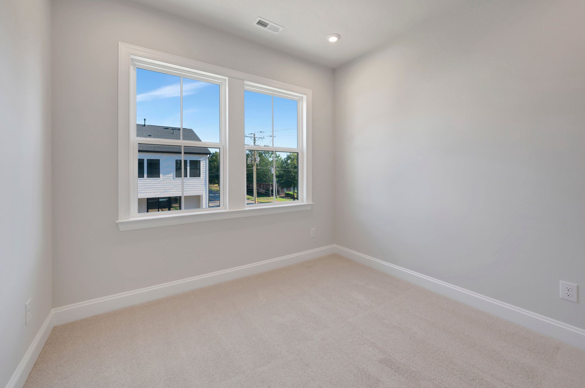 14018 Meera Lane
