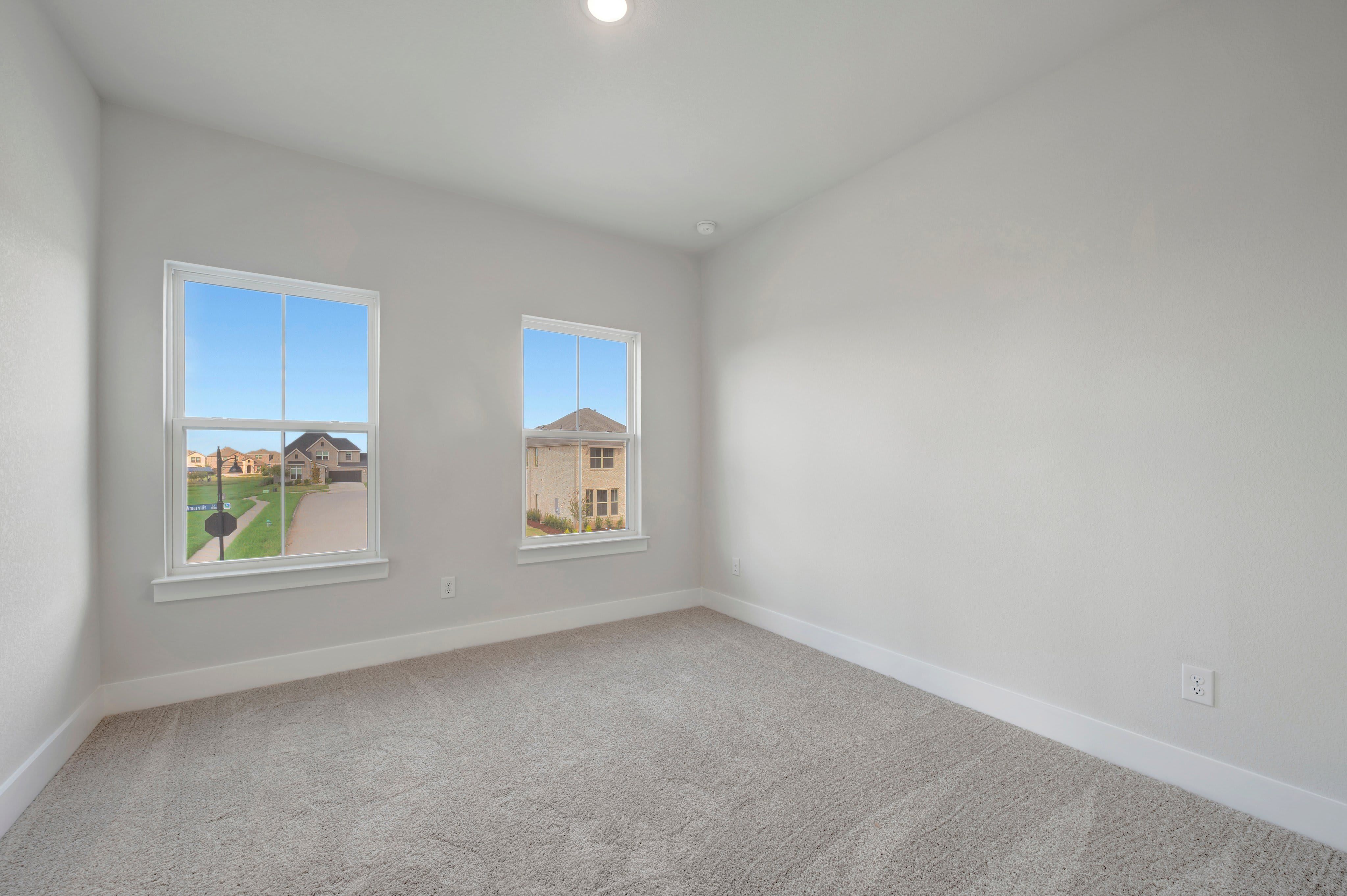 1100 Amaryllis Lane