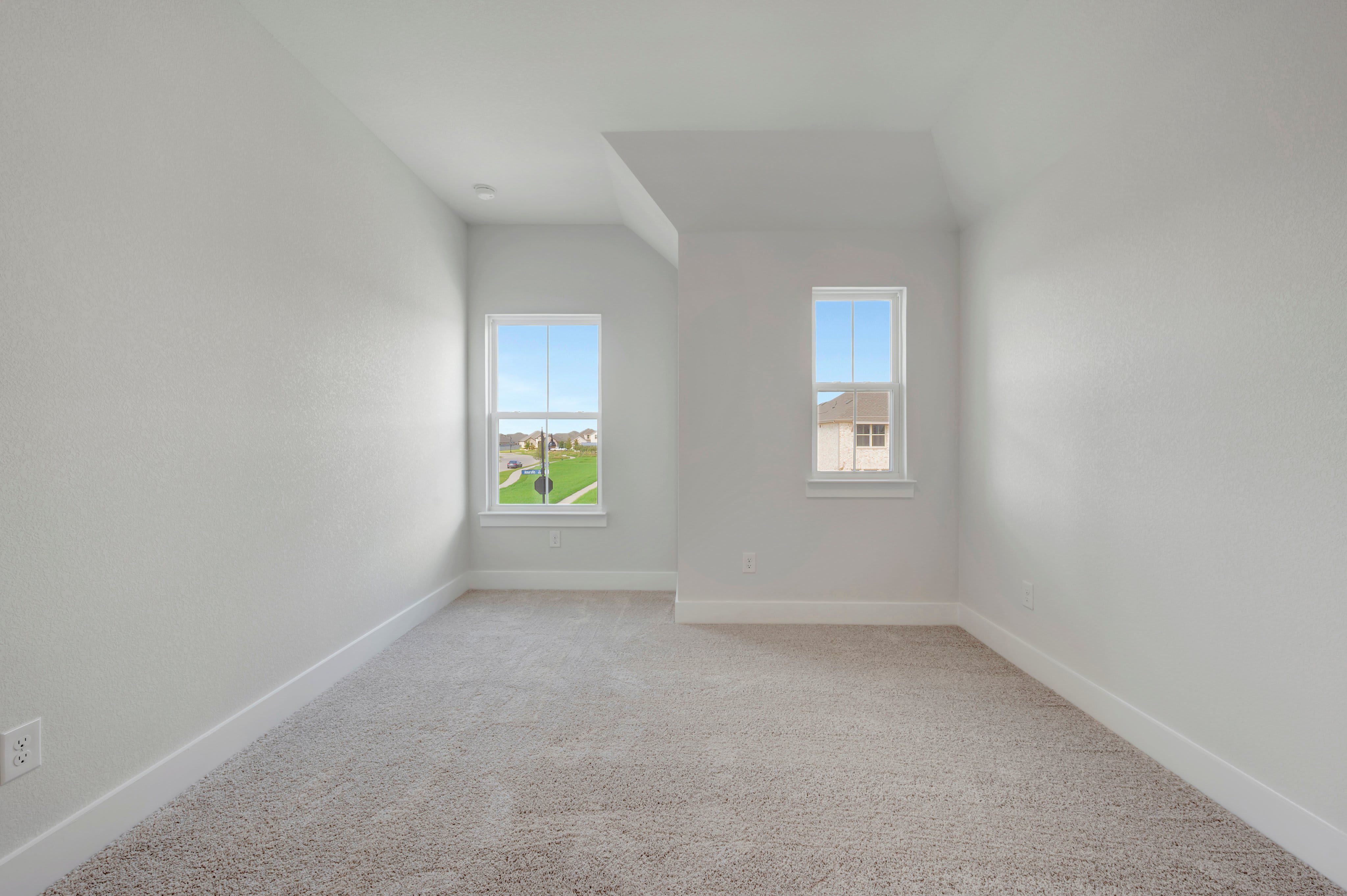 1100 Amaryllis Lane