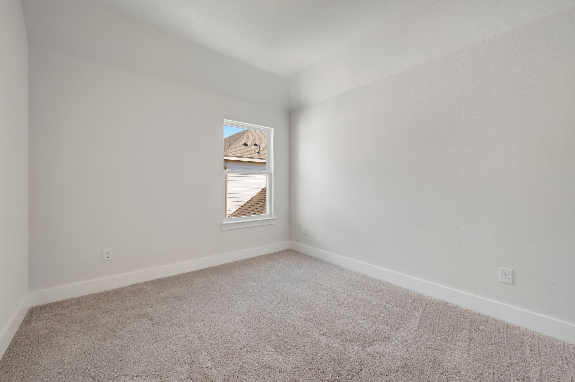 1100 Amaryllis Lane