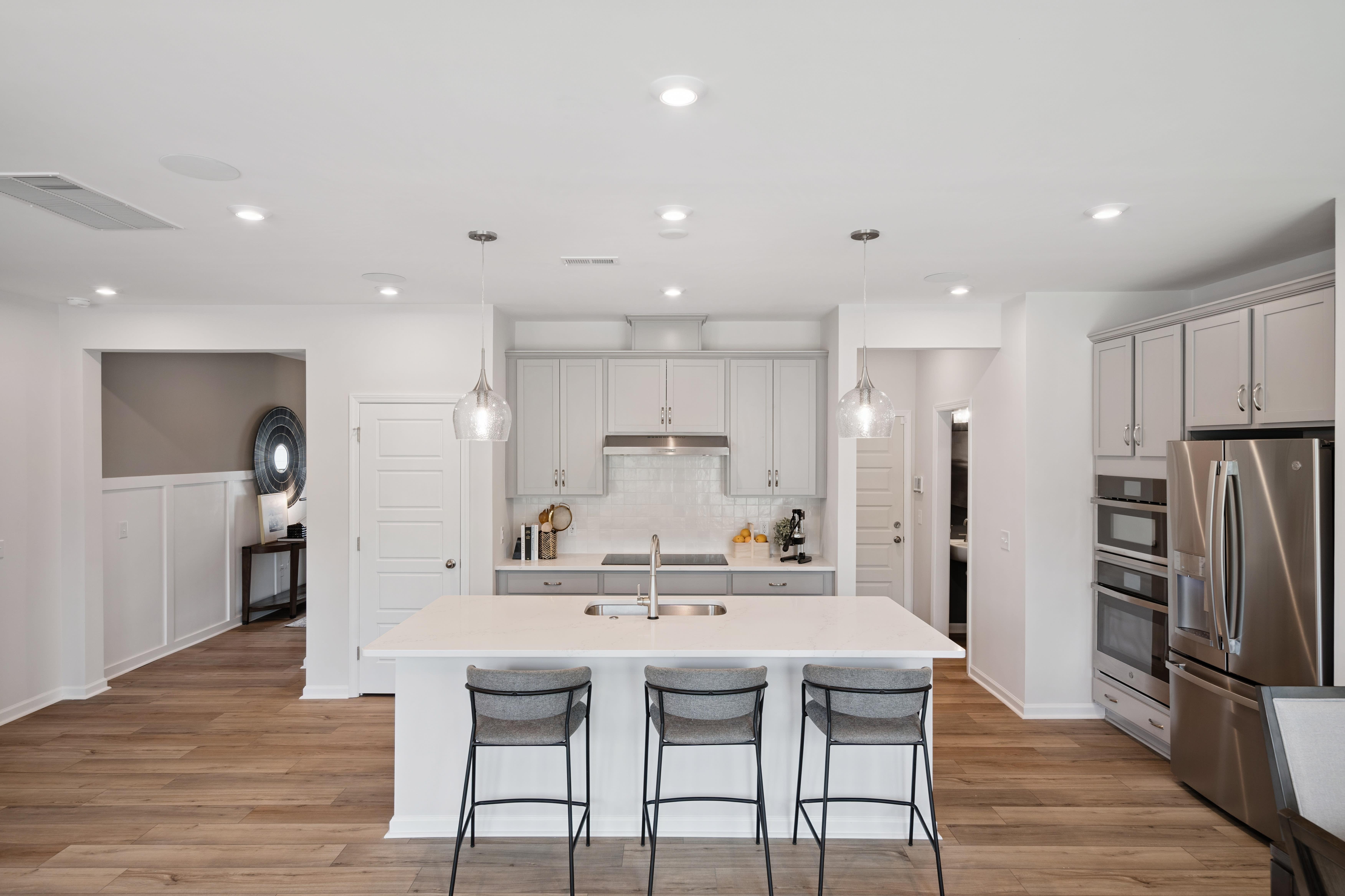 719 Bowery Place