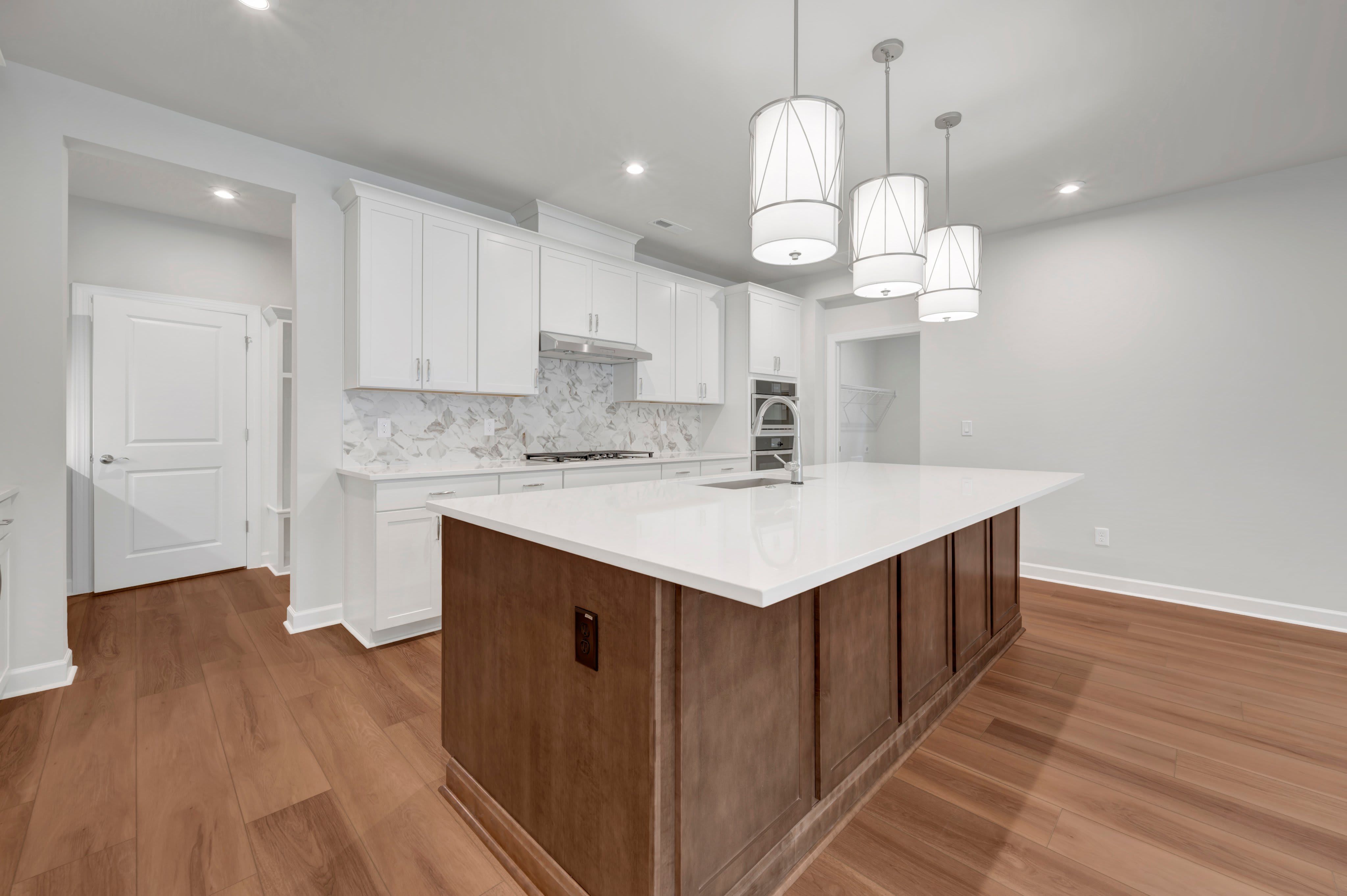 290 Streamside Terrace