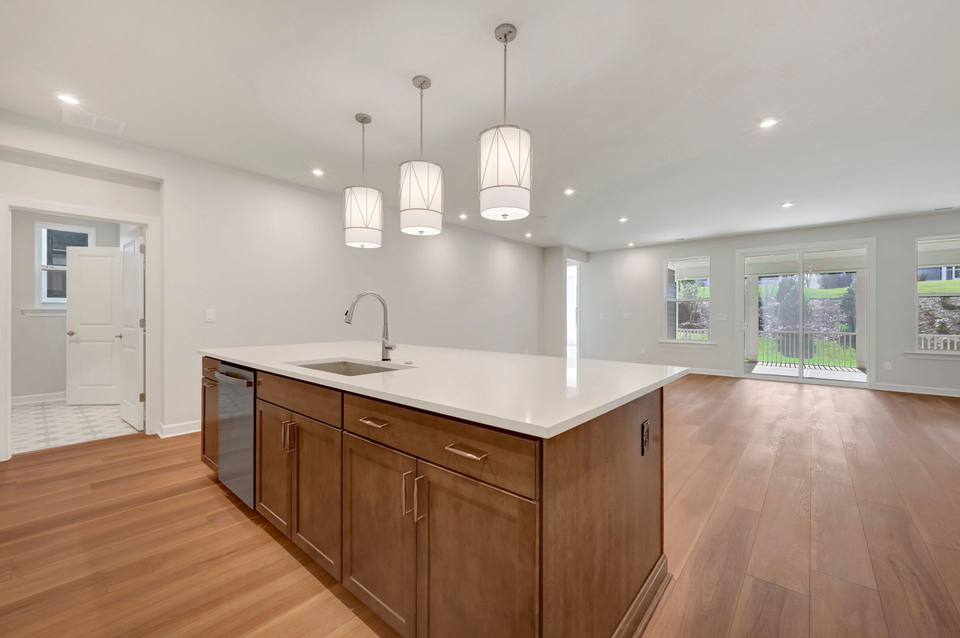 290 Streamside Terrace