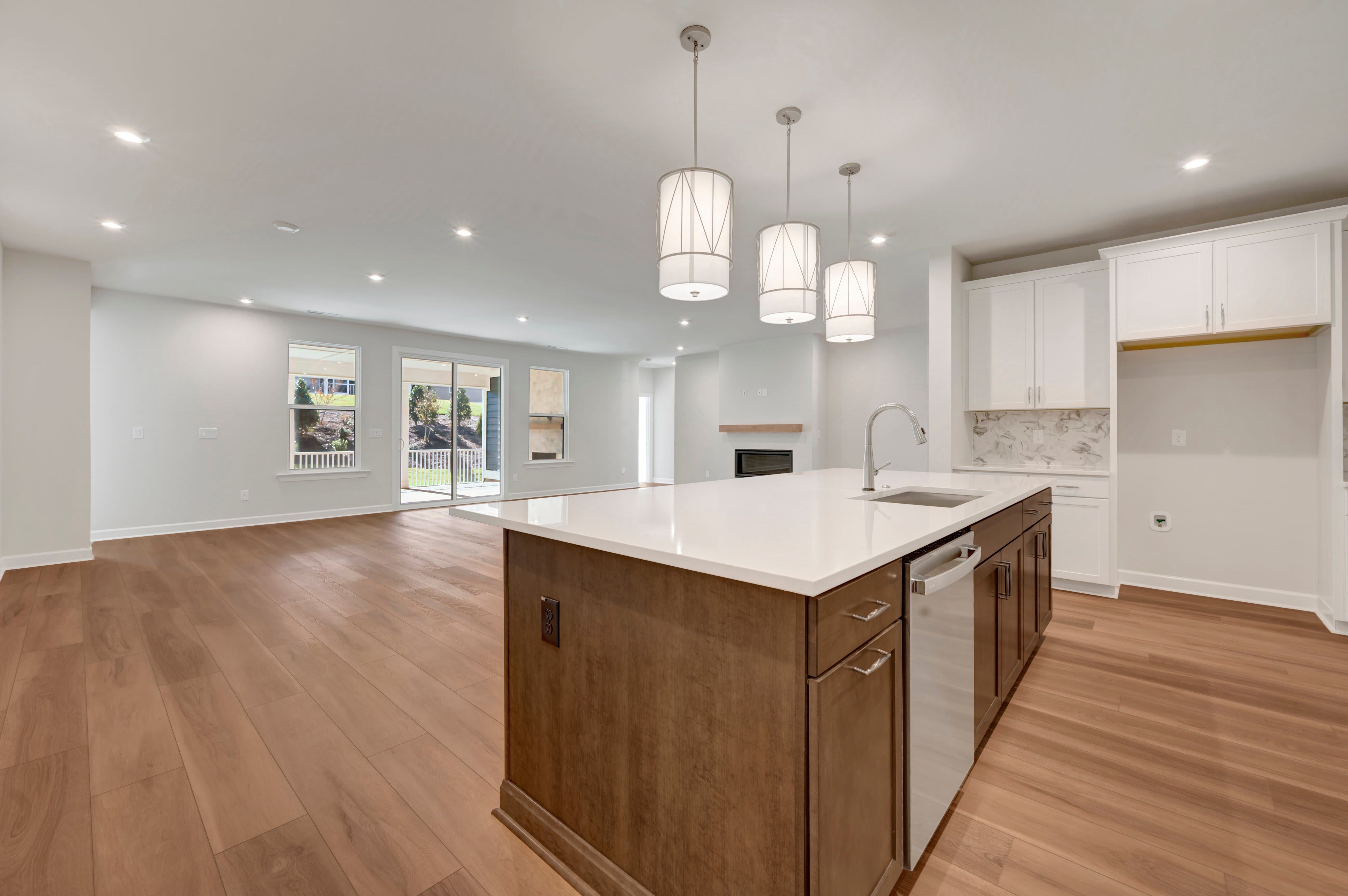 290 Streamside Terrace