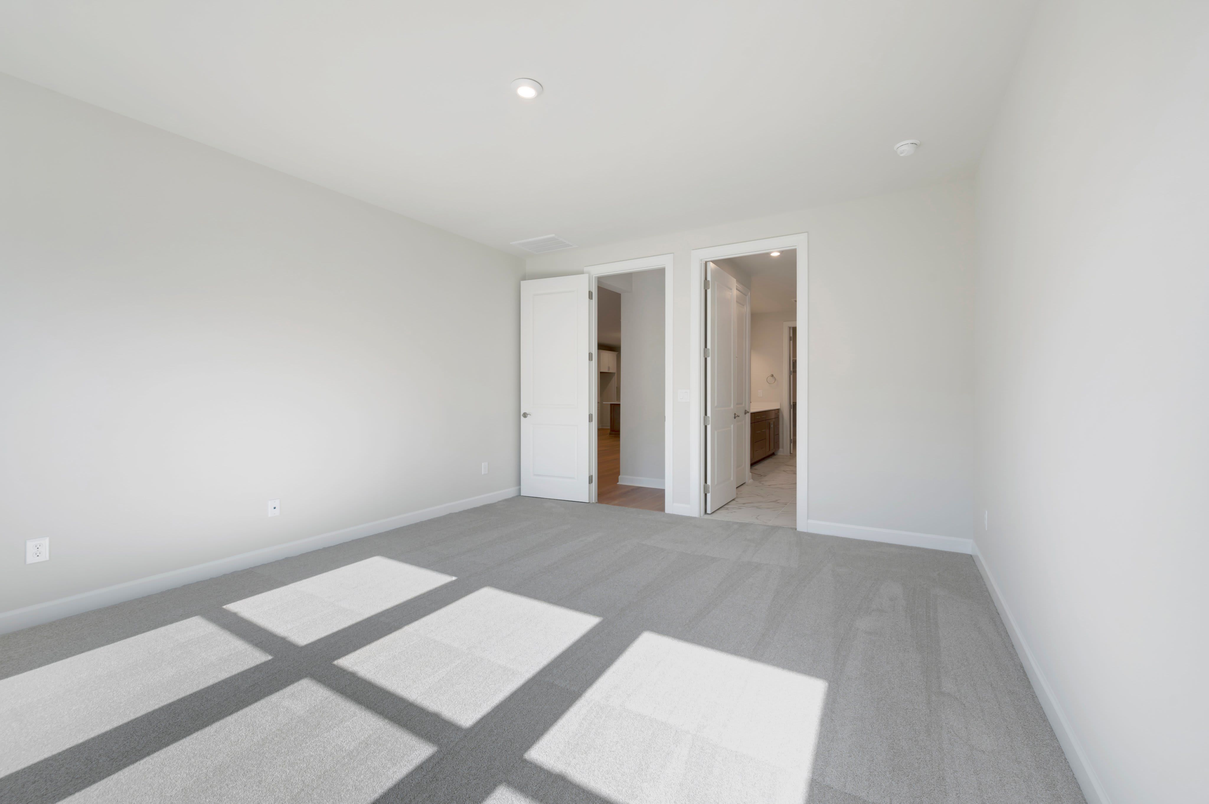 290 Streamside Terrace