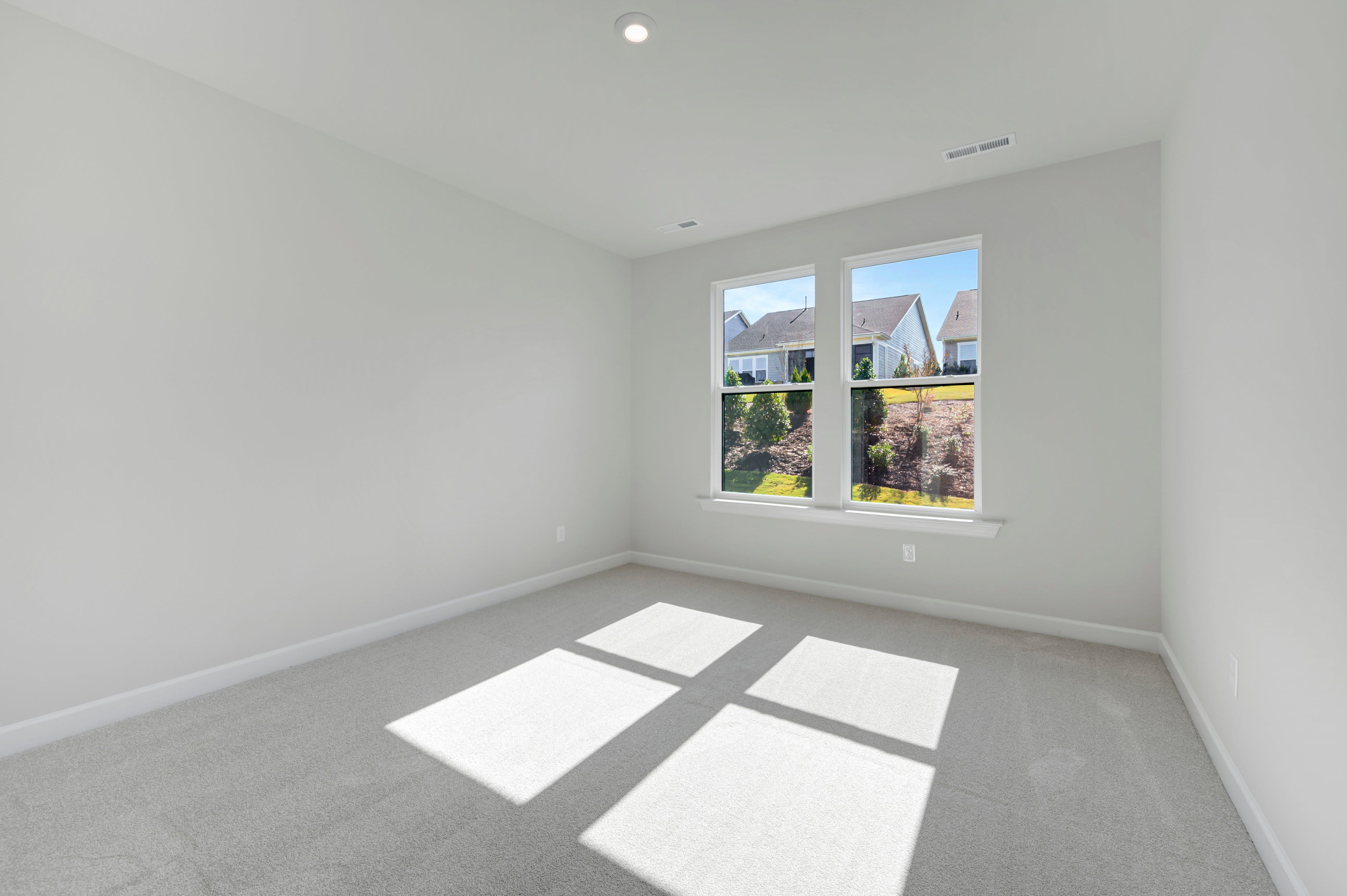 290 Streamside Terrace