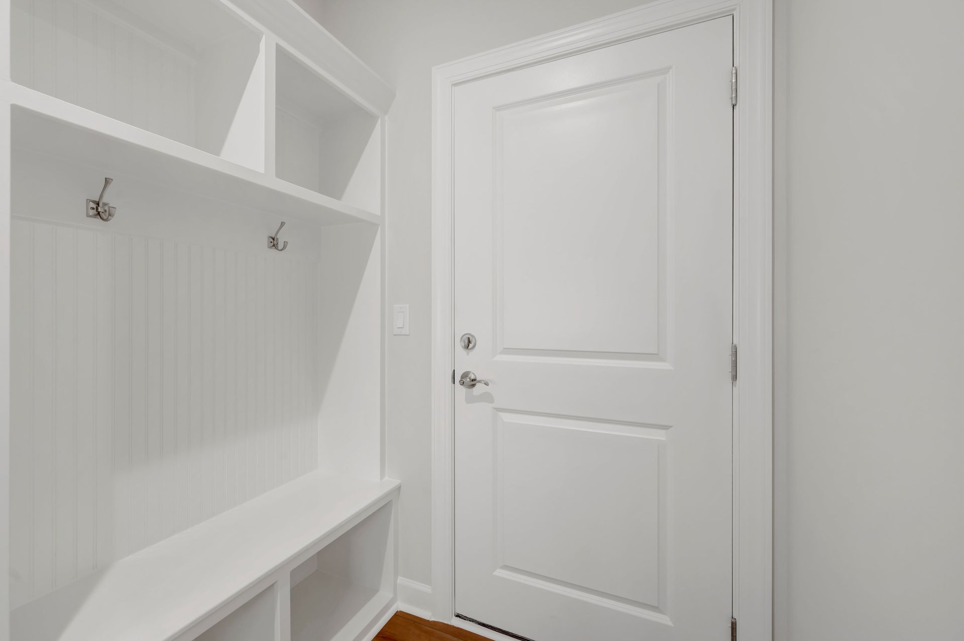 290 Streamside Terrace