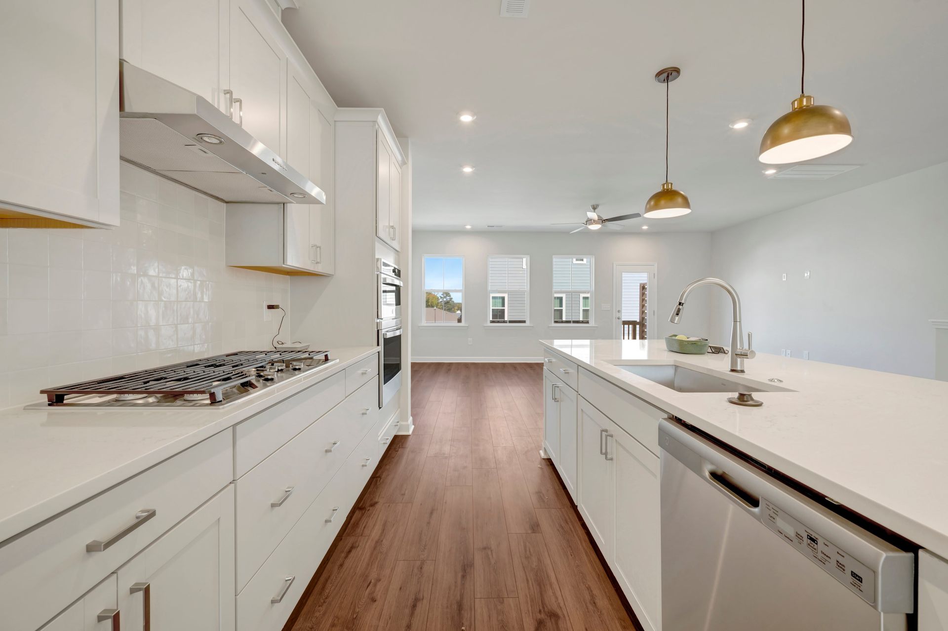 708 Hyperion Alley