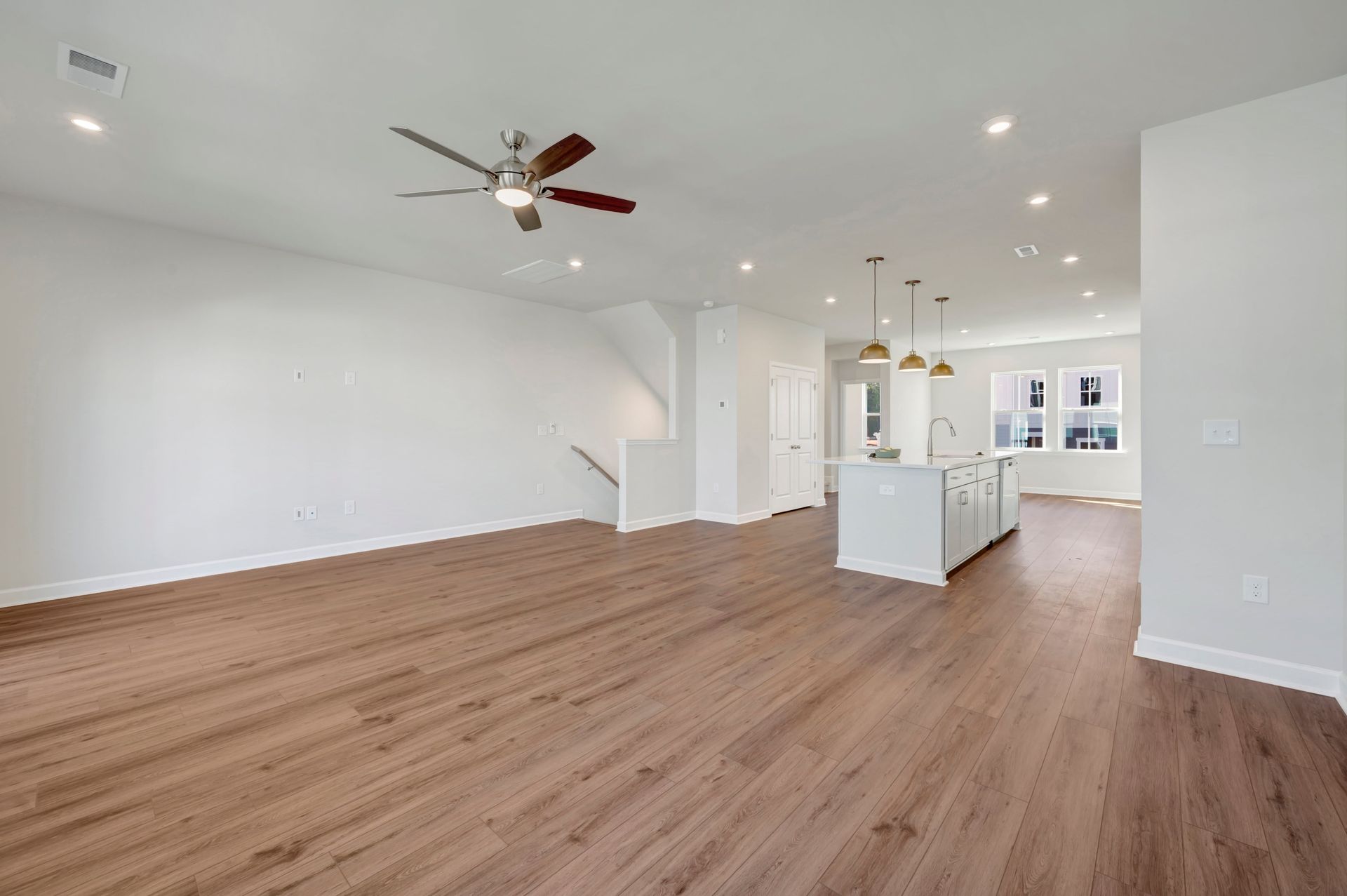 708 Hyperion Alley