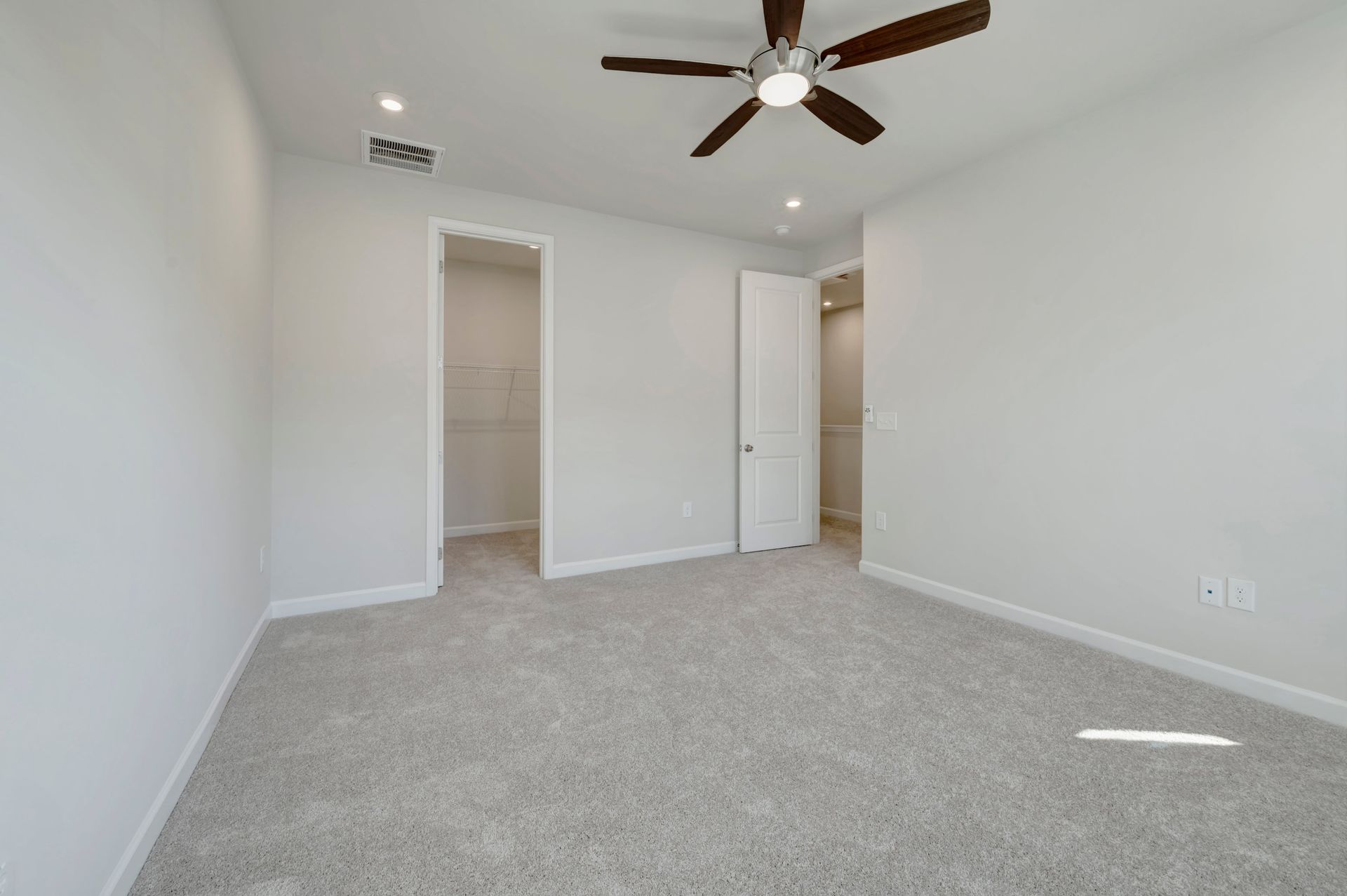 708 Hyperion Alley