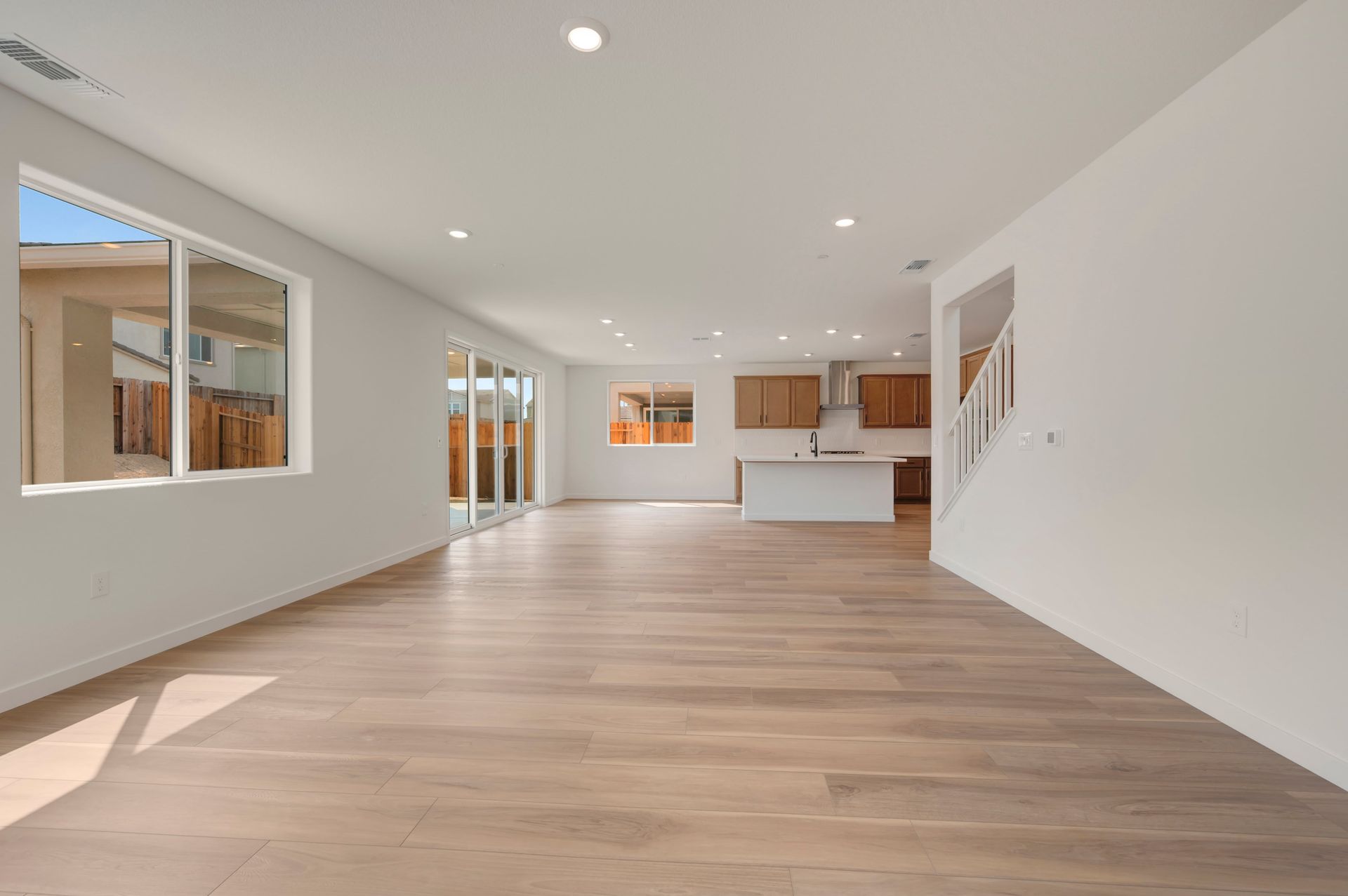5016 Canteen Drive