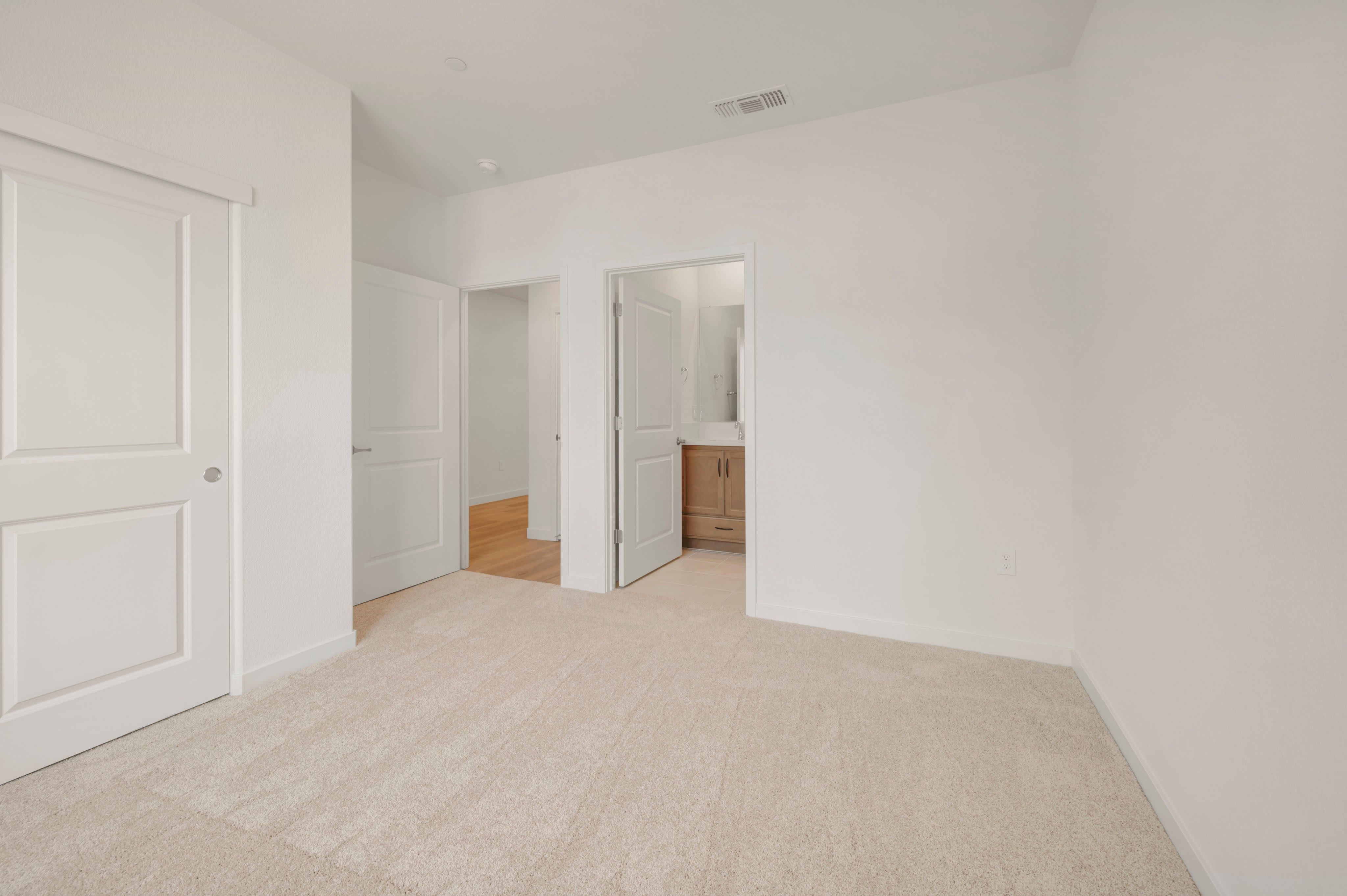 5016 Canteen Drive