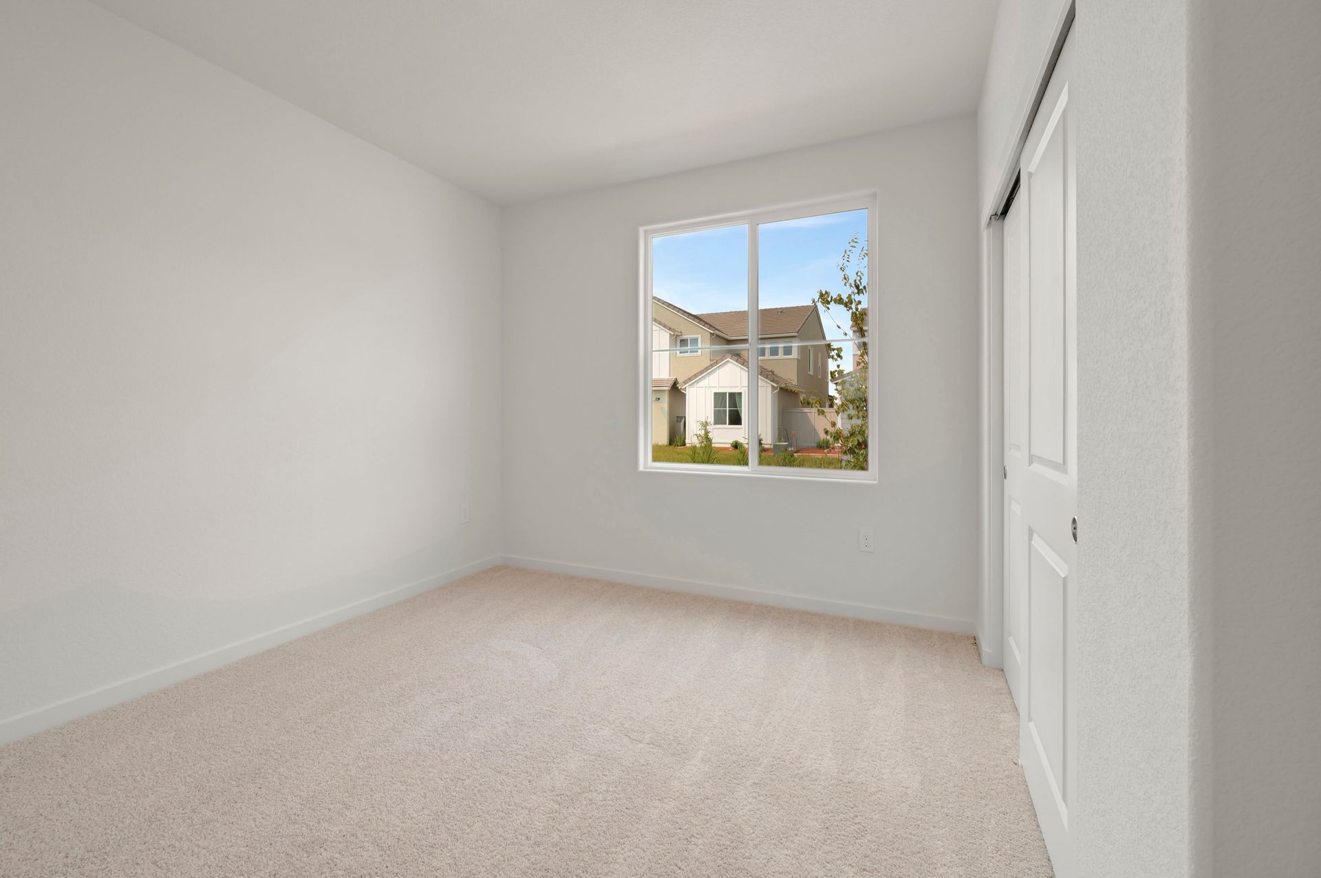 5016 Canteen Drive