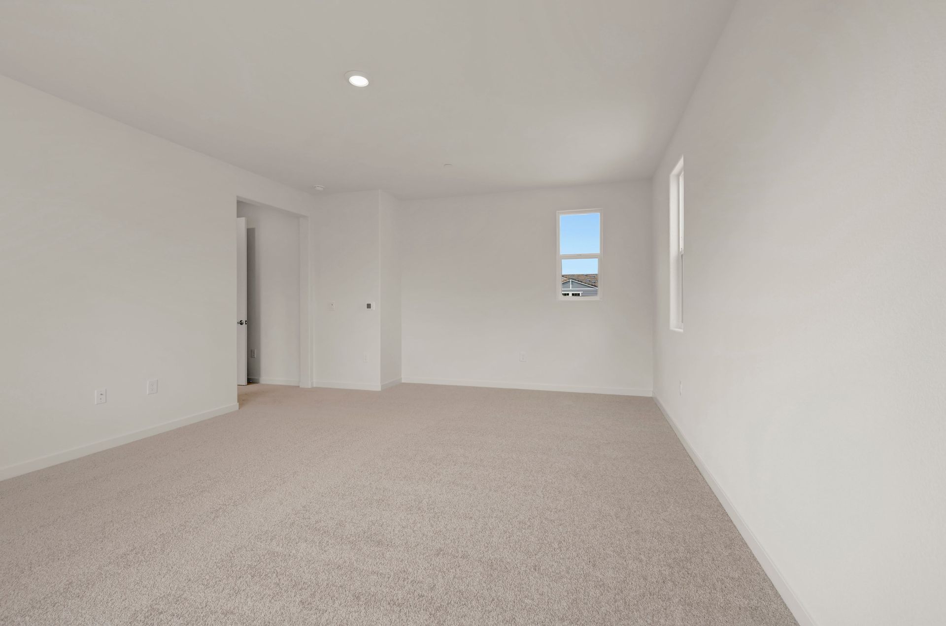 5016 Canteen Drive