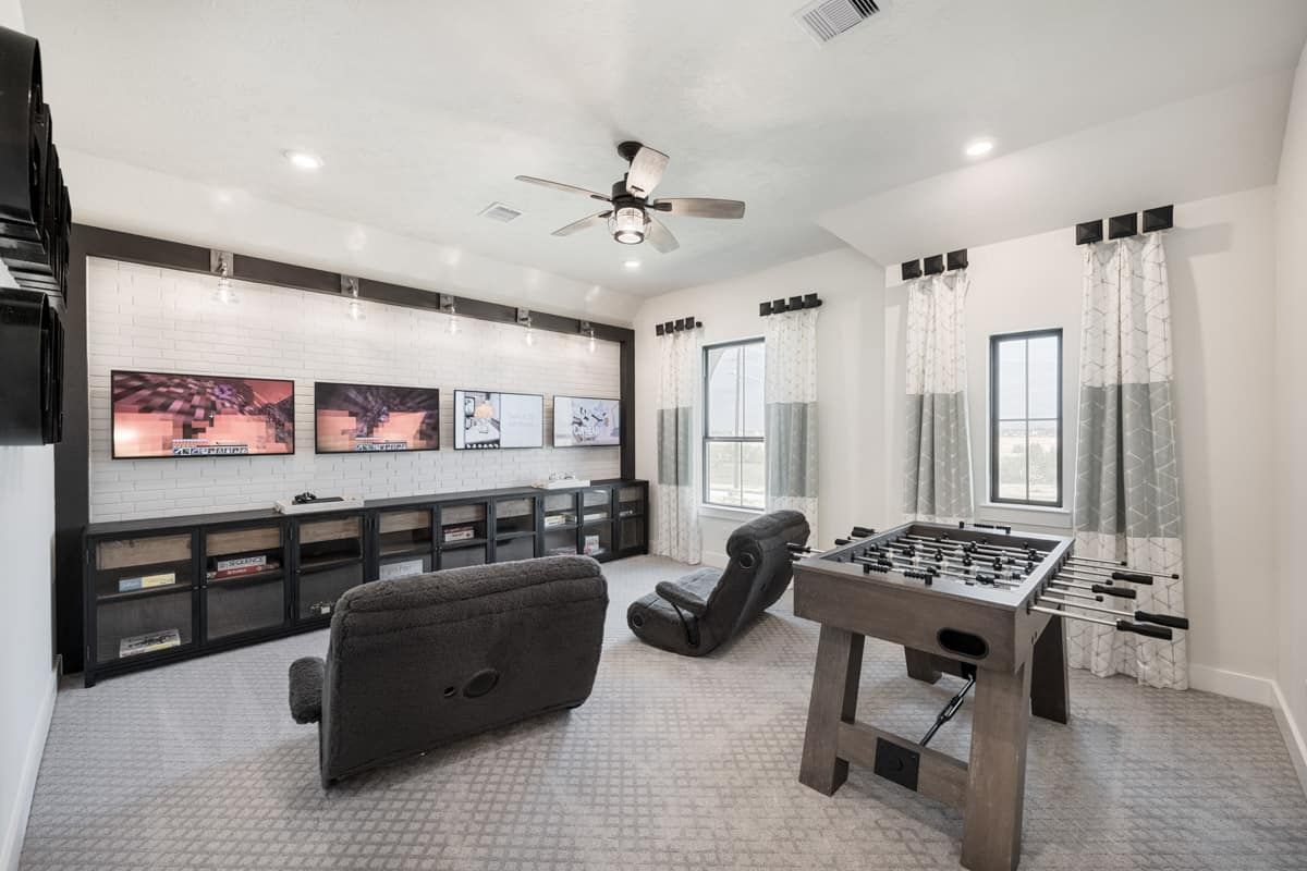 Cross Creek Ranch 65' Model | Burton | Gameroom