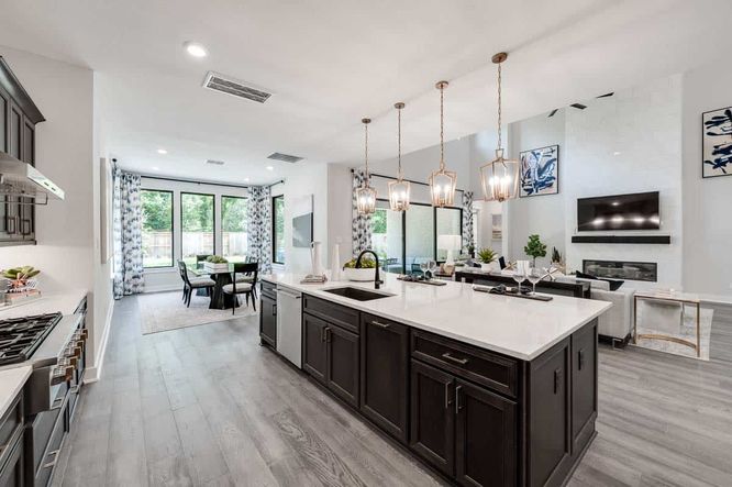 Sienna 80'Model | Verona Plan | Kitchen