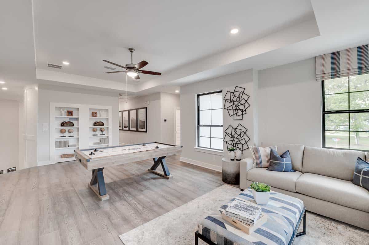 Sienna 80'Model | Verona Plan | Gameroom