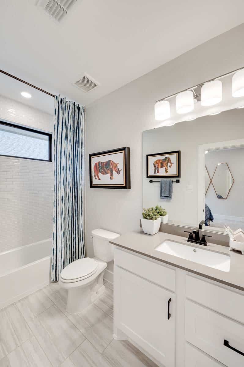 Sienna 80'Model | Verona Plan | Secondary Bath