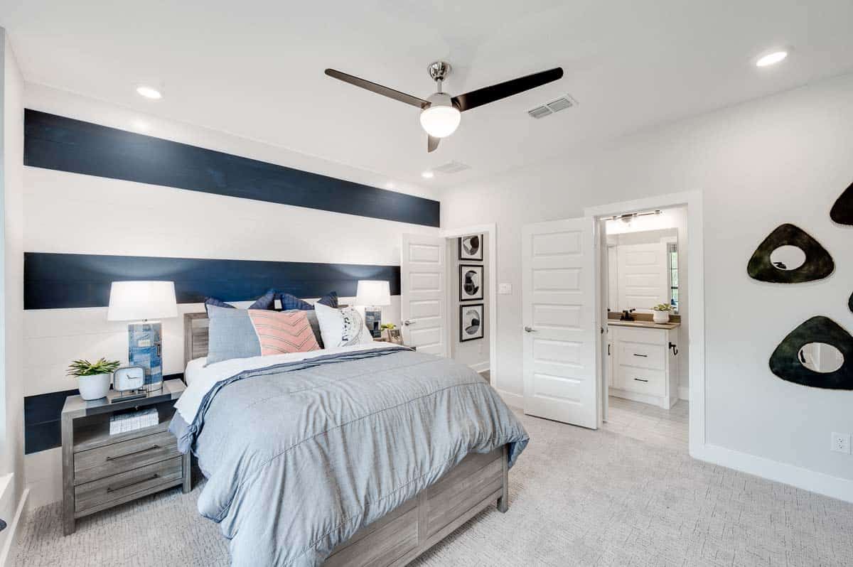 Sienna 80'Model | Verona Plan | Secondary Bedroom