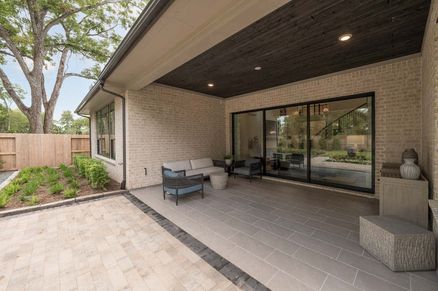 Sienna 80'Model | Verona Plan | Covered Patio