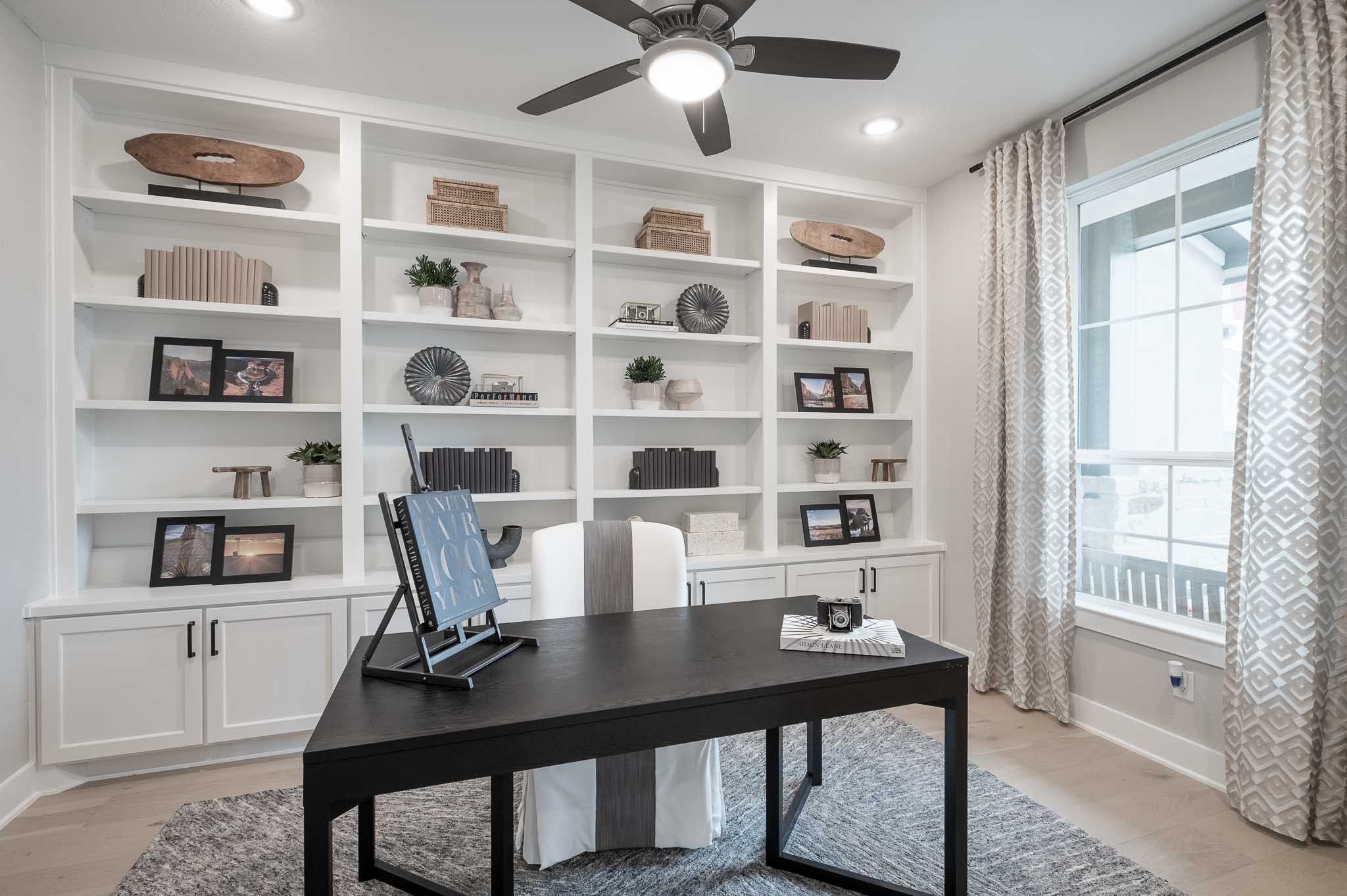 Dunham Pointe 80' | Milan Model