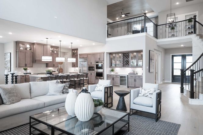 Dunham Pointe 80' | Milan Model