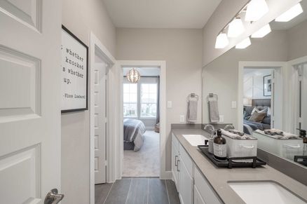 Dunham Pointe 80' | Milan Model