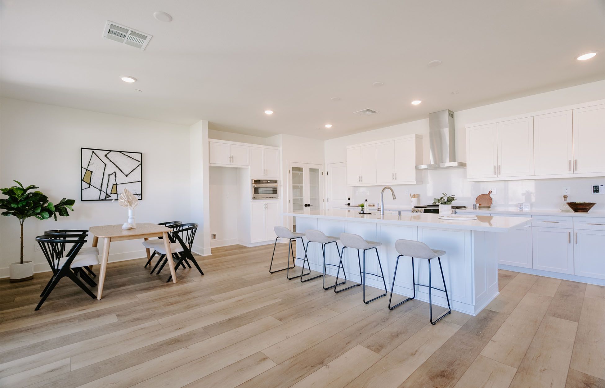 Plan 2 | Kitchen & Dining Room