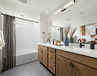 Plan 1 - Primary Bath