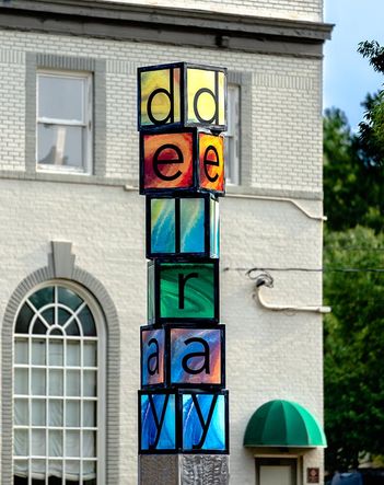 Pat Miller Neighborhood Square Sculpture