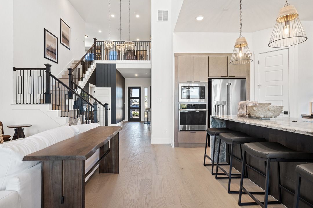 Open Concept Floorplan with Vaulted Ceilings