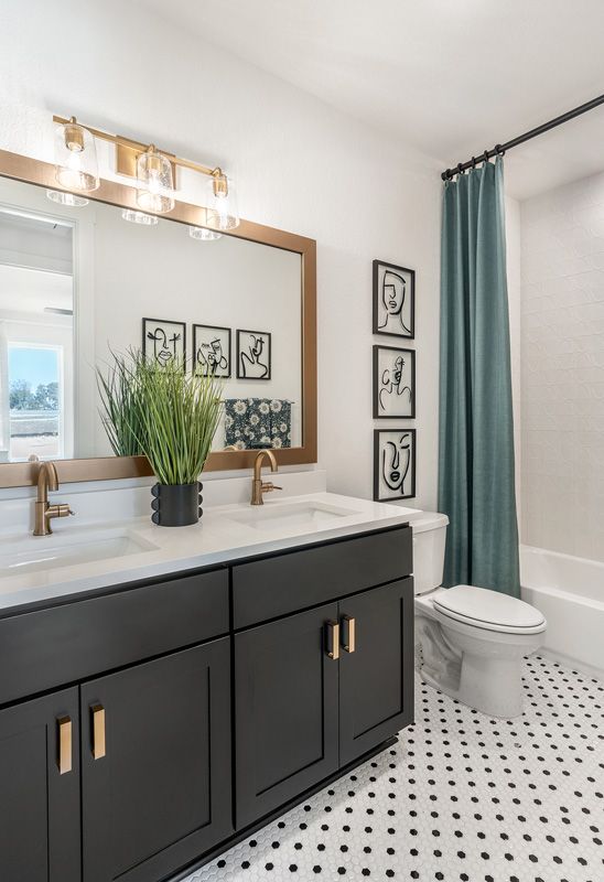 2nd Floor | Bathroom 3