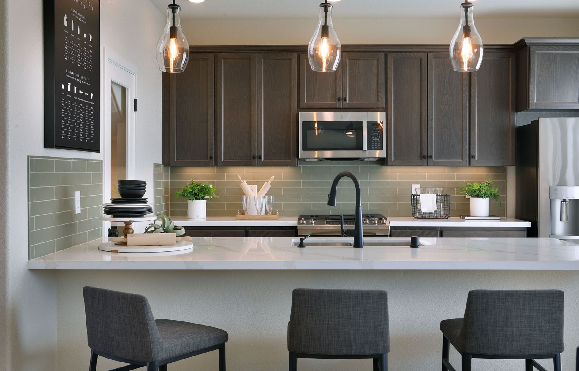 Vibrance Plan 2 Model Kitchen