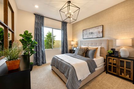 Dahlia Model | Bedroom