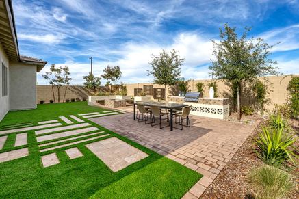 Dahlia Model | Backyard