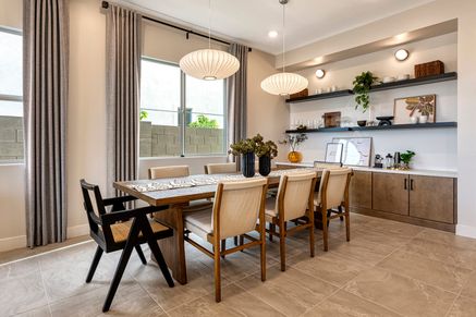 Granite Model | Dining