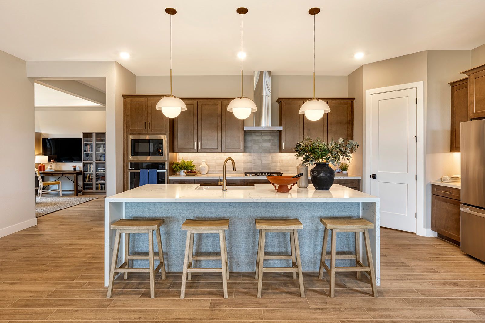 Juniper Model | Kitchen