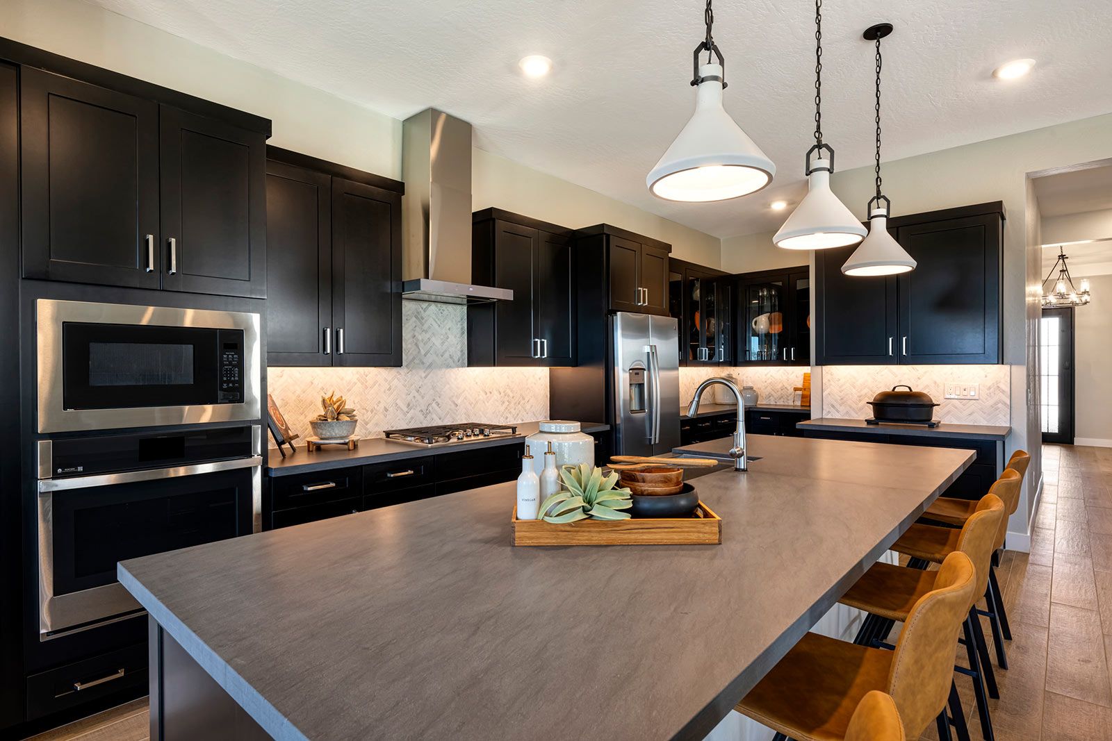 Elden Model | Kitchen