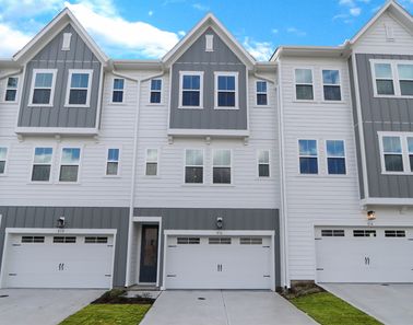 Huck by Tri Pointe Homes in Raleigh-Durham-Chapel Hill NC