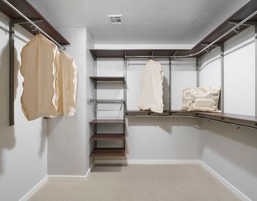 Plan 1 | Primary Closet