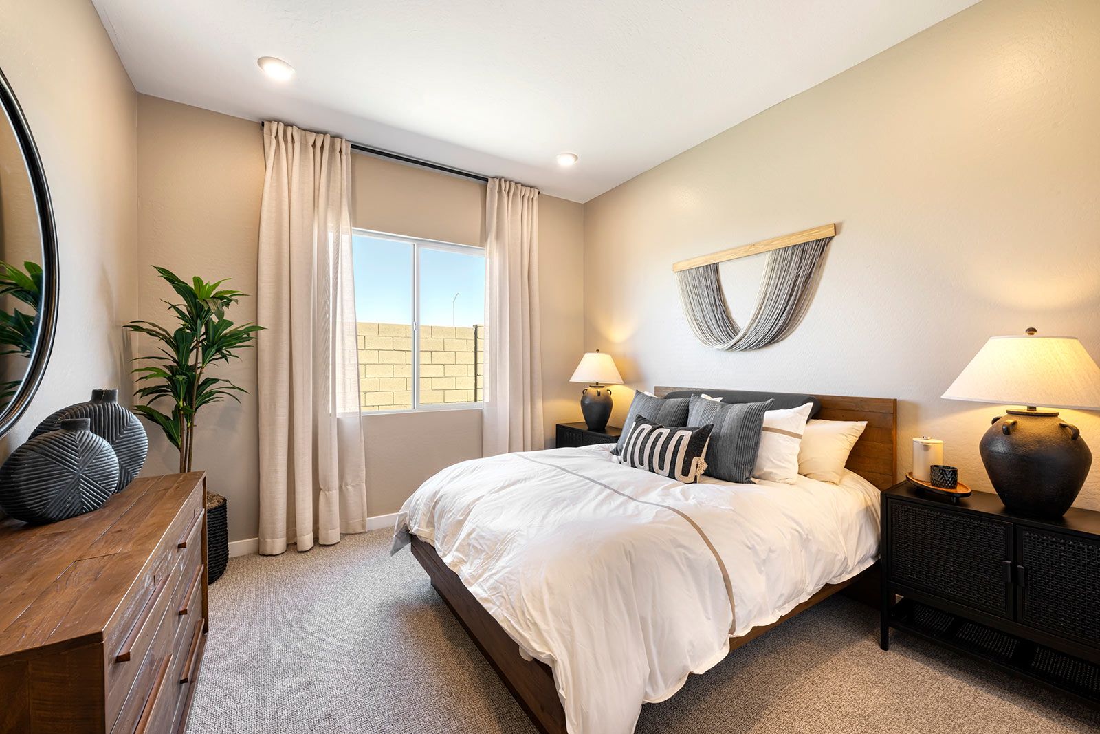 Cholla Model | Bathroom