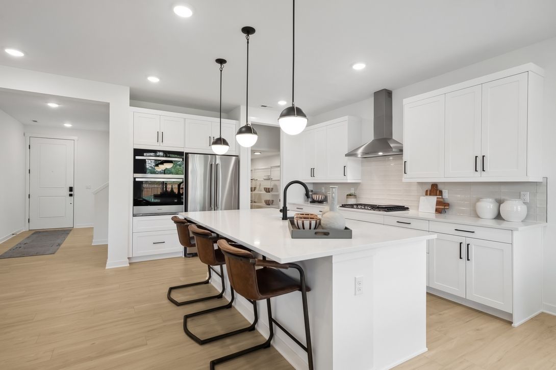 Gourmet Kitchen and Foyer